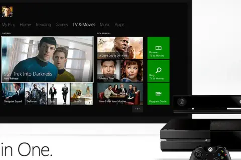 Jak podłączyć Xboxa do telewizora? Zobacz interfejs konsoli z filmami i grami.