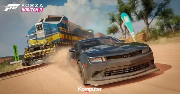 Forza Horizon 3: czarny Chevrolet Camaro ściga się z pociągiem. Sprawdź forza horizon 3 wymagania, by cieszyć się tą grafiką!